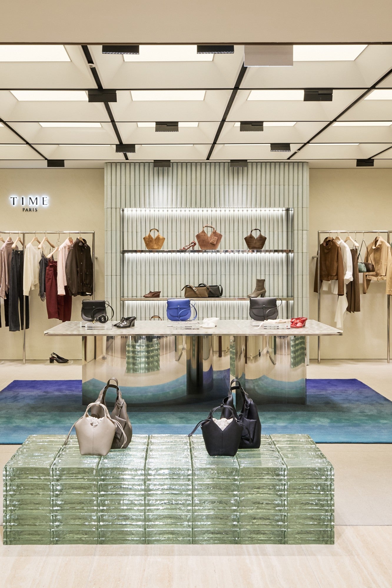 TIME NEW STORE AT SHINSEGAE THE MAIN
