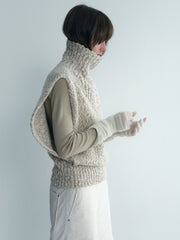 Cashmere Blend Turtle Neck Vest