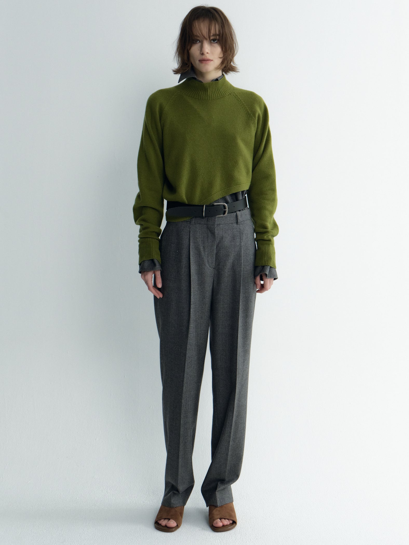 Cashmere Unbalance Crop Knit Top