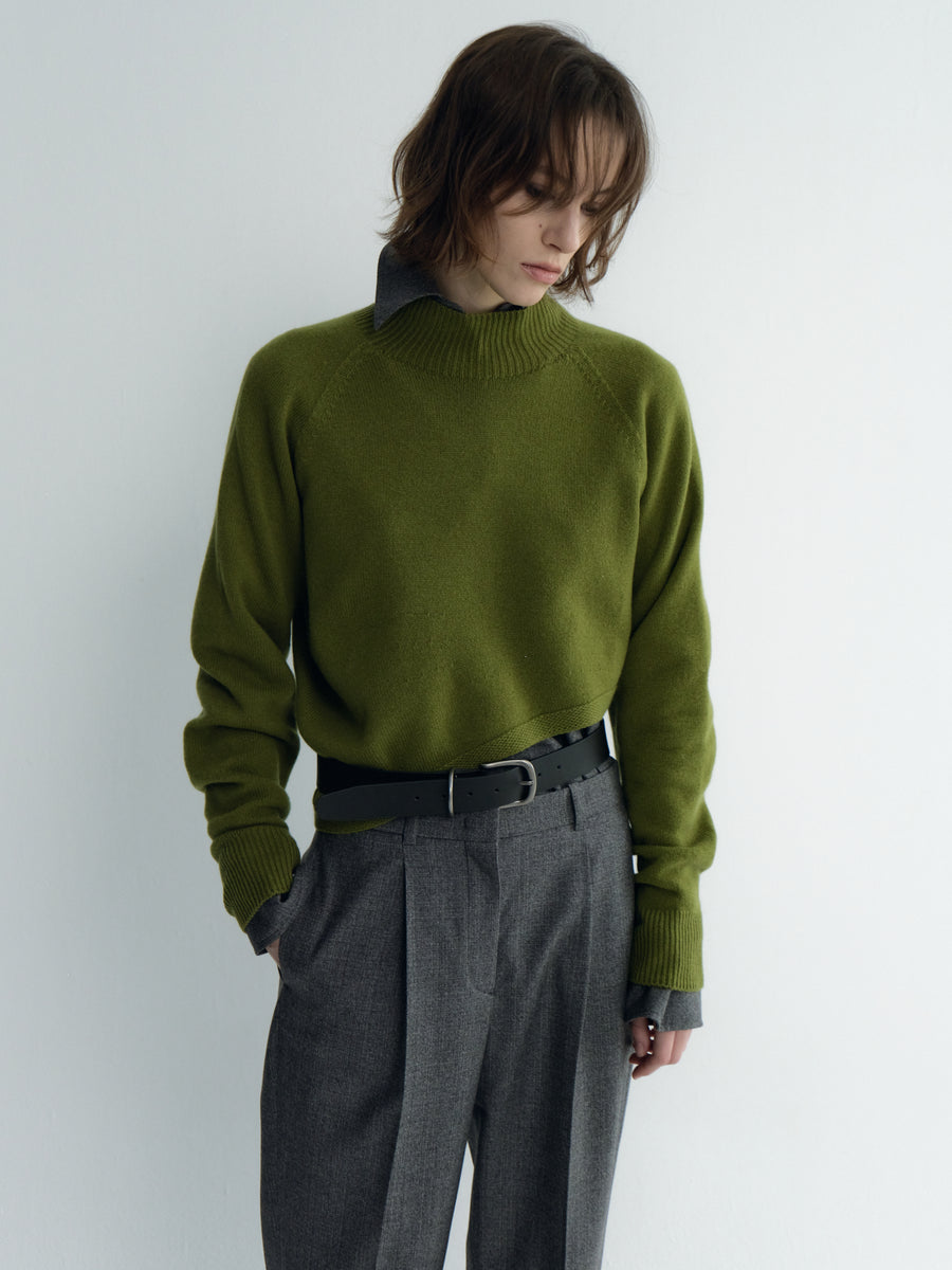 Cashmere Unbalance Crop Knit Top