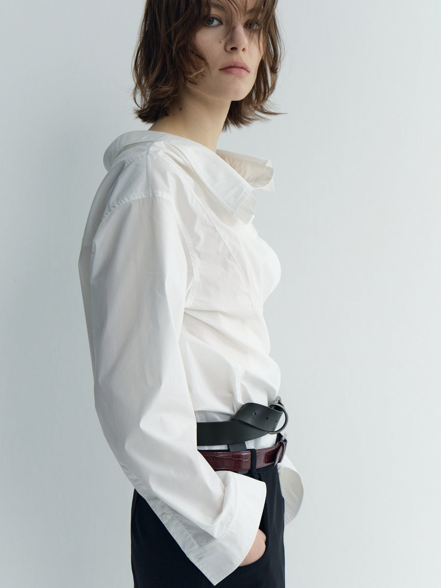 A Loose-Fit Dreaped Cotton Shirtwith A Plunging Collar