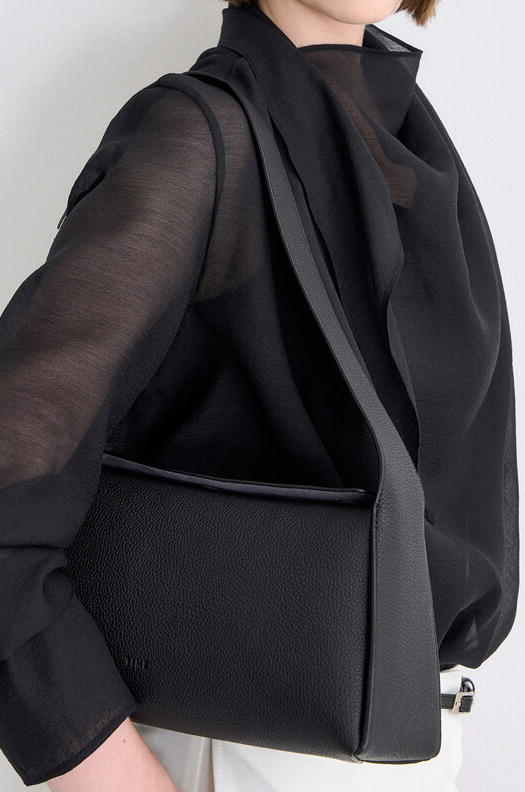 Luma Bag M