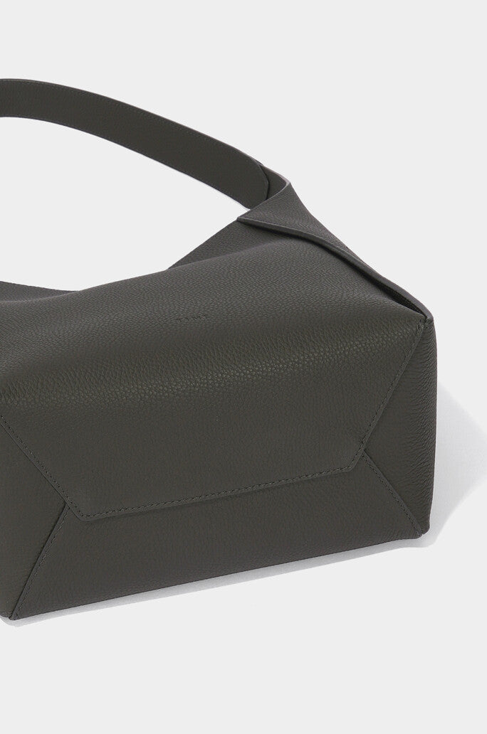 Luma Shoulder Bag