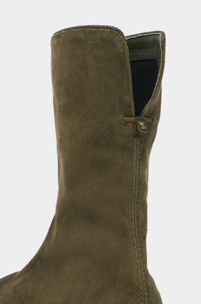 Swede Span Ankle Boots