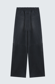 Curved Cargo Jeans