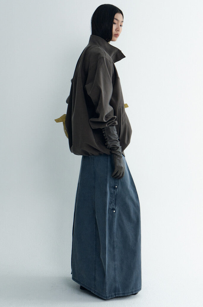 Balloon Silhouette A Single-Layer Outer