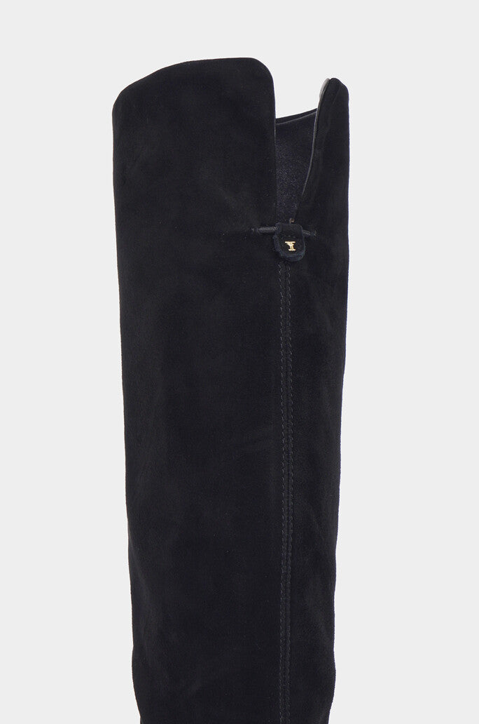 Long Boots