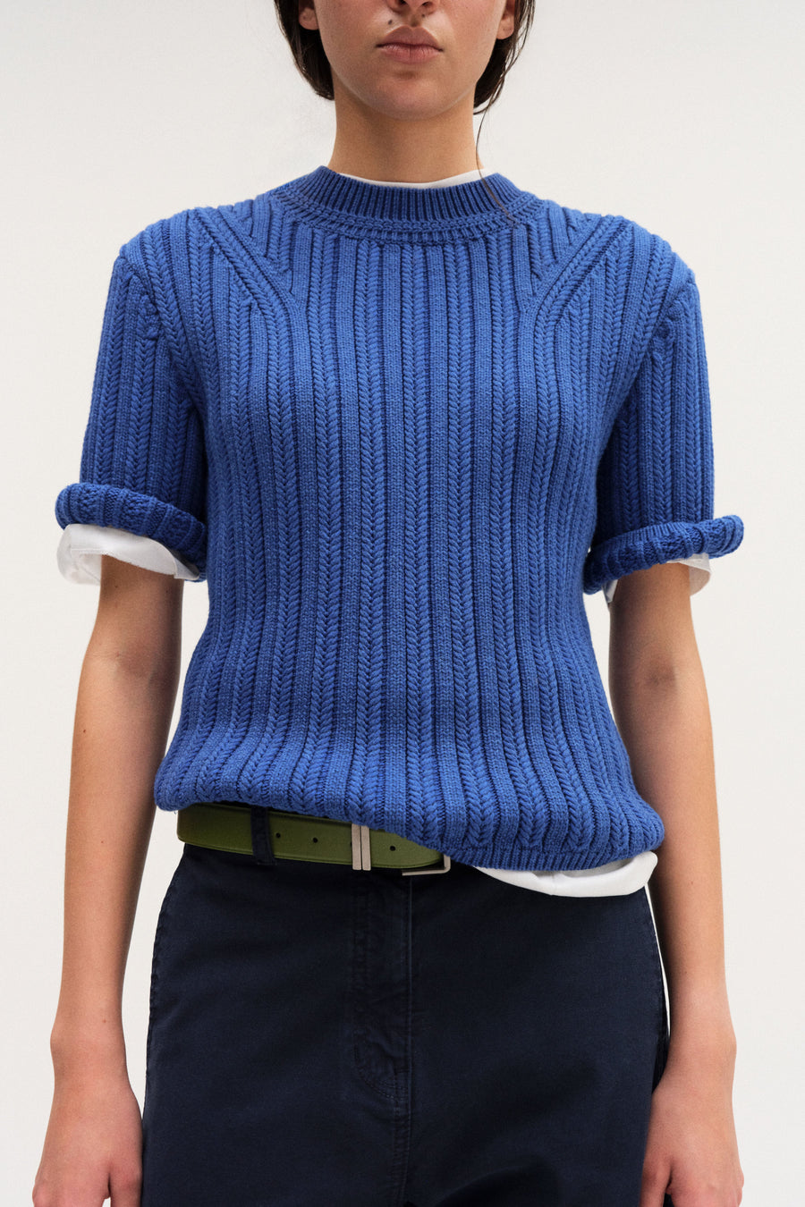 ROUND NECK HALF SLEEVE KNIT TOP