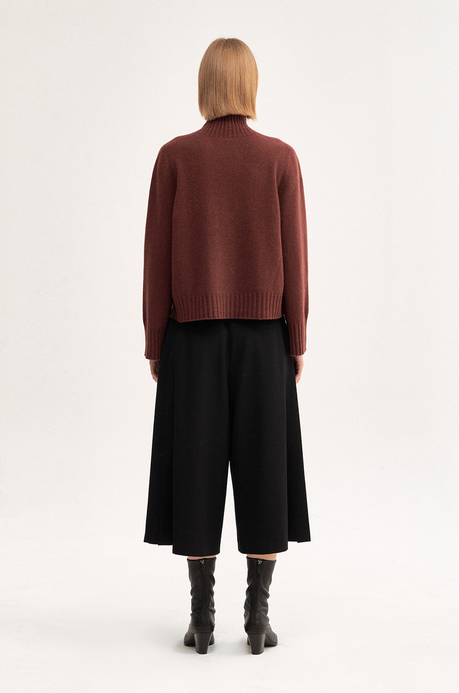 CASHMERE HIGH NECK KNIT TOP