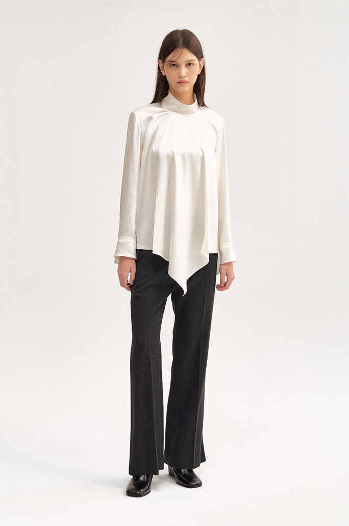 HIGH NECK SCARF SHAPE TOP