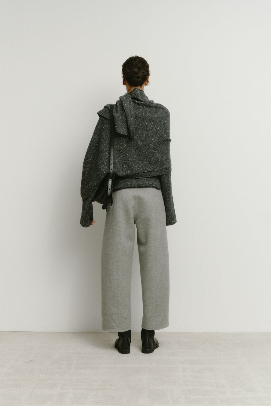CASHMERE MOCK NECK BLEND KNIT TOP